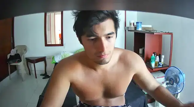 Snapshot of lechero226 chatting on 03/14/25, 03:25 lechero226 online show from 03/14/25, 03:25