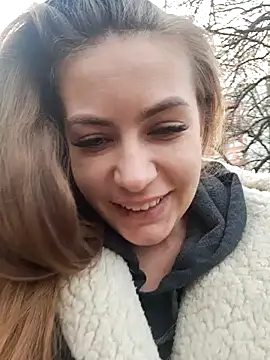 Snapshot of Keli_Jessi chatting on 12/20/24, 01:11 Keli Jessi online show from 12/20/24, 01:11