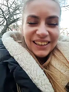 Snapshot of Keli_Jessi chatting on 01/17/25, 01:03 Keli Jessi online show from 01/17/25, 01:03