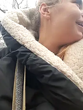 Snapshot of Keli_Jessi chatting on 01/24/25, 01:03 Keli Jessi online show from 01/24/25, 01:03