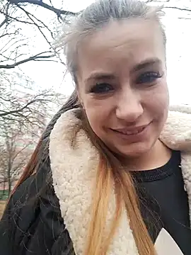 Snapshot of Keli_Jessi chatting on 01/25/25, 01:08 Keli Jessi online show from 01/25/25, 01:08