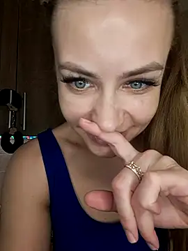 Snapshot of Keli_Jessi chatting on 02/24/25, 05:42 Keli Jessi online show from 02/24/25, 05:42