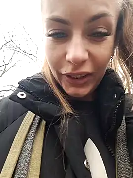 Snapshot of Keli_Jessi chatting on 03/15/25, 01:29 Keli Jessi online show from 03/15/25, 01:29