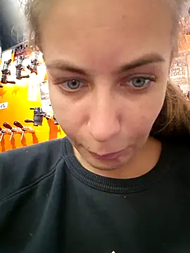 Snapshot of Keli_Jessi chatting on 11/01/25, 07:38 Keli Jessi online show from 11/01/25, 07:38