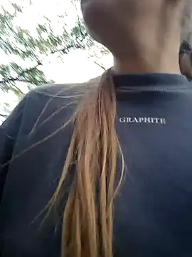 Snapshot of Keli_Jessi chatting on 11/06/25, 02:07 Keli Jessi online show from 11/06/25, 02:07