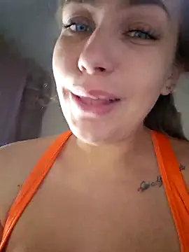 Snapshot of Keli_Jessi chatting on 11/22/25, 06:18 Keli Jessi online show from 11/22/25, 06:18