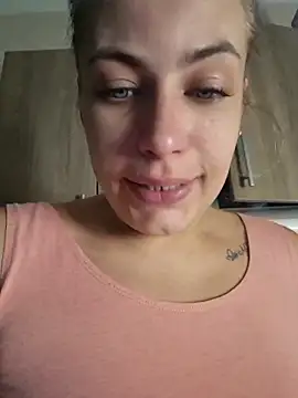 Snapshot of Keli_Jessi chatting on 11/25/25, 03:56 Keli Jessi online show from 11/25/25, 03:56