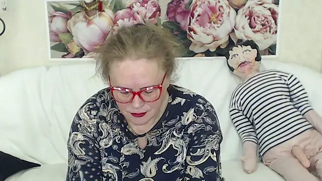 FlaviaSquirts online show from 11/06/25, 07:31