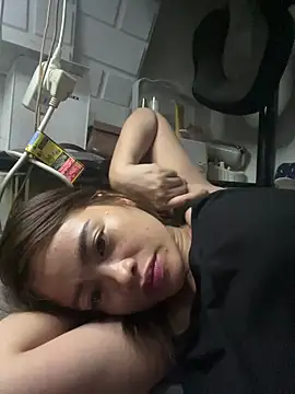 pinay4uwithagoodheart online show from 05/27/26, 07:33