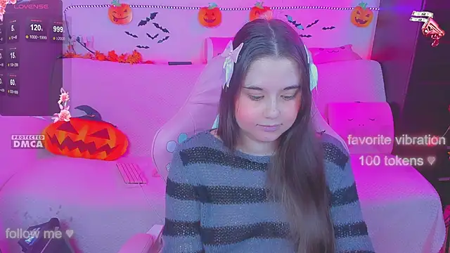 Lolisuccub online show from 10/13/25, 06:52