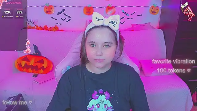 Lolisuccub online show from 10/16/25, 07:48