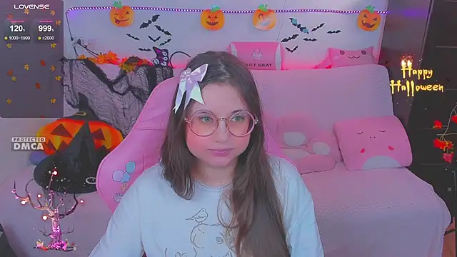 Lolisuccub online show from 11/26/25, 04:52