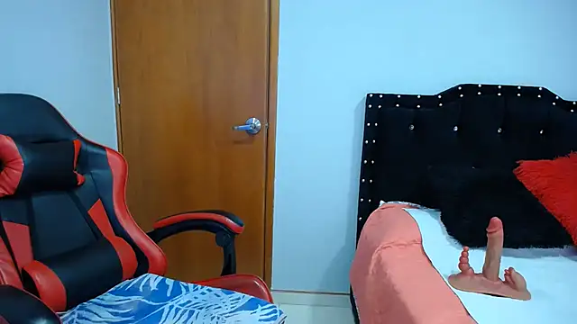 Ursulawhite69 online show from 05/20/26, 03:18