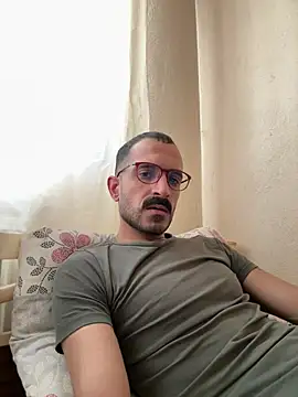 saye0044 online show from 02/19/26, 05:25