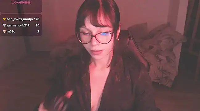 Snapshot of modjo_ chatting on 01/05/25, 08:11 modjo online show from 01/05/25, 08:11