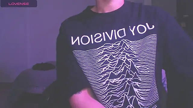 Snapshot of modjo_ chatting on 10/24/25, 07:16 modjo online show from 10/24/25, 07:16