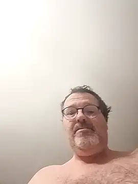 mike9473 online show from 03/26/26, 06:19