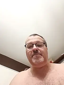 mike9473 online show from 04/13/26, 04:51