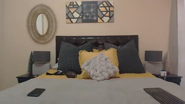 Snapshot of Creamyass22 chatting on 12/20/24, 03:42 Creamyass22 online show from 12/20/24, 03:42