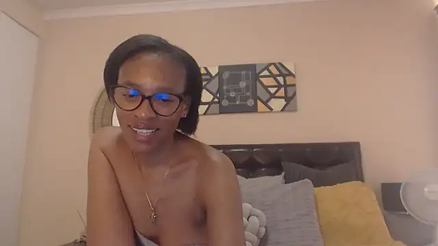 Snapshot of Creamyass22 chatting on 02/25/25, 03:05 Creamyass22 online show from 02/25/25, 03:05