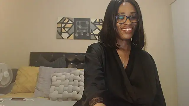 Creamyass22 online show from 04/30/26, 06:14