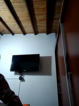 LunaZambrano online show from 09/29/25, 02:44