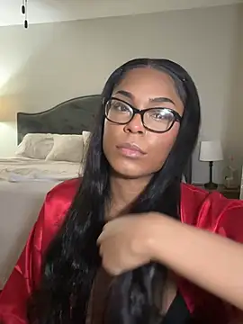 Snapshot of CandyLuxxxx chatting on 01/29/25, 12:33 CandyLuxxxx online show from 01/29/25, 12:33