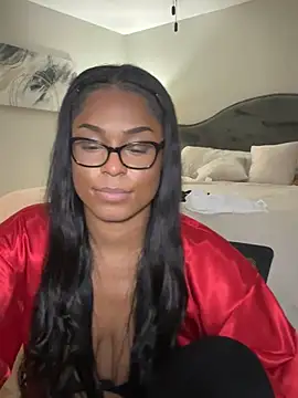 Snapshot of CandyLuxxxx chatting on 01/29/25, 03:33 CandyLuxxxx online show from 01/29/25, 03:33