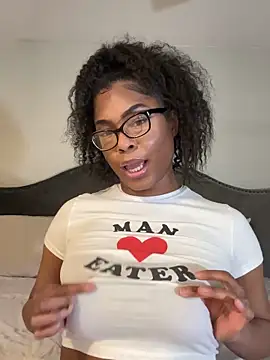 Snapshot of CandyLuxxxx chatting on 03/12/25, 01:14 CandyLuxxxx online show from 03/12/25, 01:14