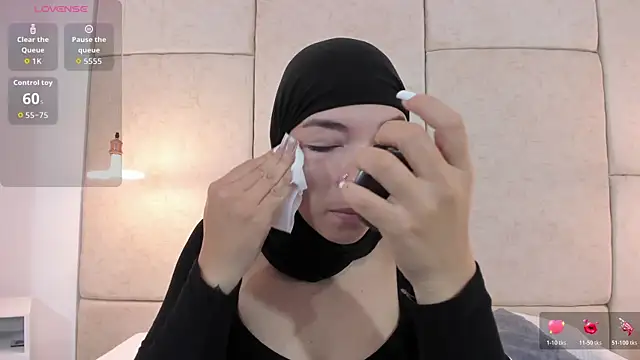 aisha vs online show from 01/17/26, 12:21