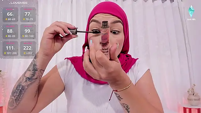 aisha vs online show from 06/03/26, 02:33