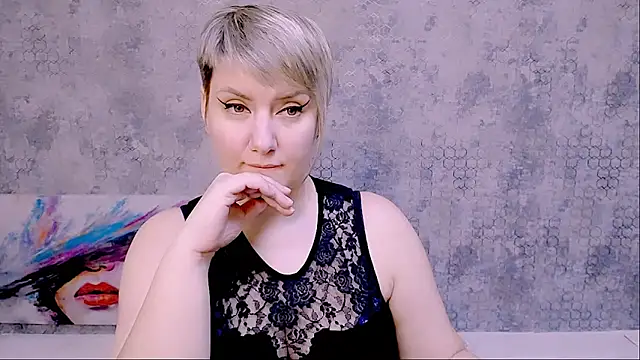 Djullia online show from 02/08/25, 09:13