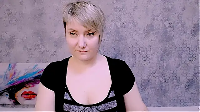 Djullia online show from 02/13/25, 03:24