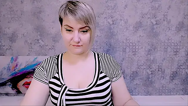 Djullia online show from 09/25/25, 05:11