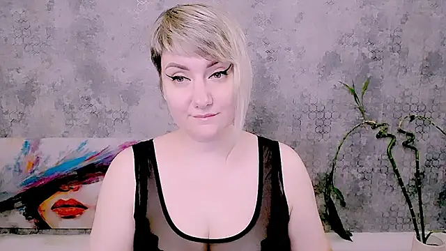 Djullia online show from 06/29/26, 10:26