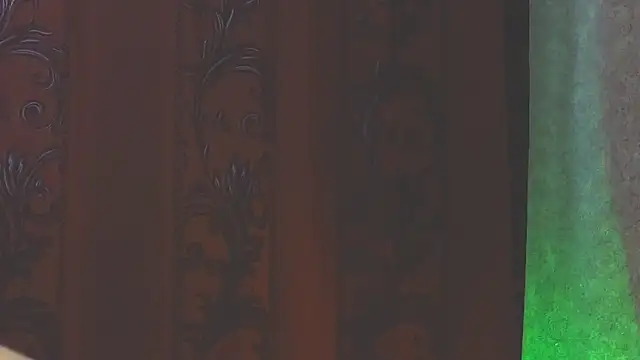 Snapshot of sinteas chatting on 06/19/26, 01:59 sinteas online show from 06/19/26, 01:59