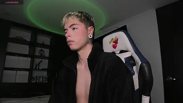  morghan  online show from 12/20/24, 04:20