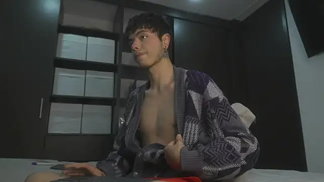  morghan  online show from 03/14/25, 03:15