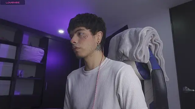  morghan  online show from 10/30/25, 09:04