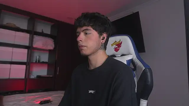  morghan  online show from 12/18/25, 07:31