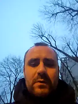 Snapshot of Govora chatting on 12/21/24, 02:58 Govora online show from 12/21/24, 02:58