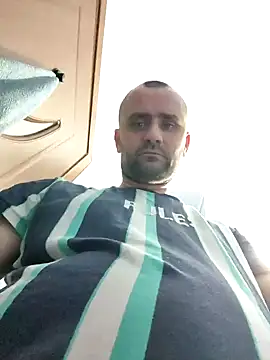 Snapshot of Govora chatting on 01/10/25, 12:06 Govora online show from 01/10/25, 12:06