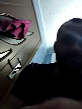 Snapshot of Govora chatting on 02/23/25, 08:22 Govora online show from 02/23/25, 08:22