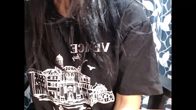 CuteRhea69 online show from 03/18/25, 03:21