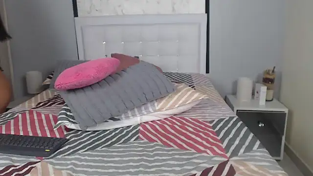 Sofia Blosom online show from 02/12/25, 06:51