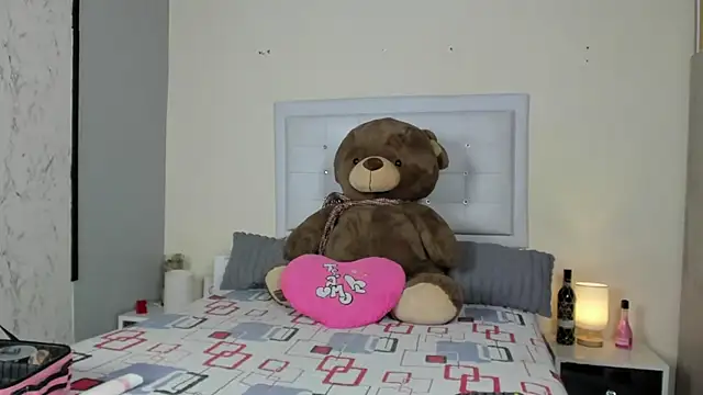 Sofia Blosom online show from 09/19/25, 10:21