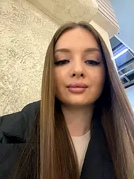 KrisMagnoly online show from 12/04/24, 04:38