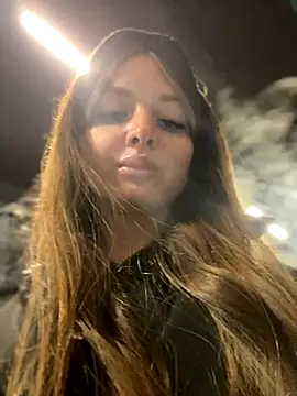 KrisMagnoly online show from 10/15/25, 04:40