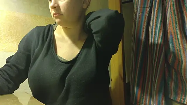 Snapshot of FrumCake chatting on 01/08/26, 03:53 FrumCake online show from 01/08/26, 03:53