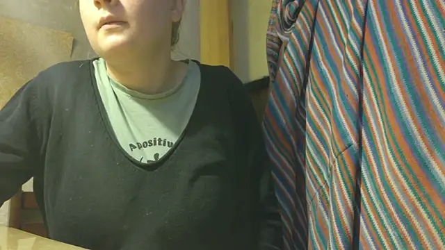 Snapshot of FrumCake chatting on 03/10/26, 01:27 FrumCake online show from 03/10/26, 01:27